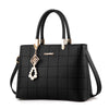 European And American Hair Ball Handbags Simple Women&#39;S Bags Diagonal Bags Fashion Women&#39;S Bags